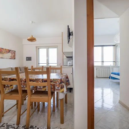 Yourhome - Corso Italia In Apartment