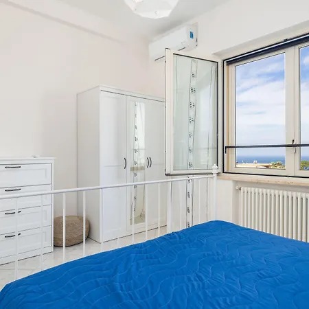 Apartment Yourhome - Corso Italia In
