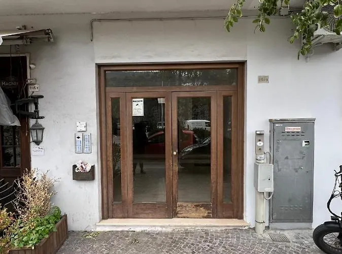 Yourhome - Corso Italia In Appartement